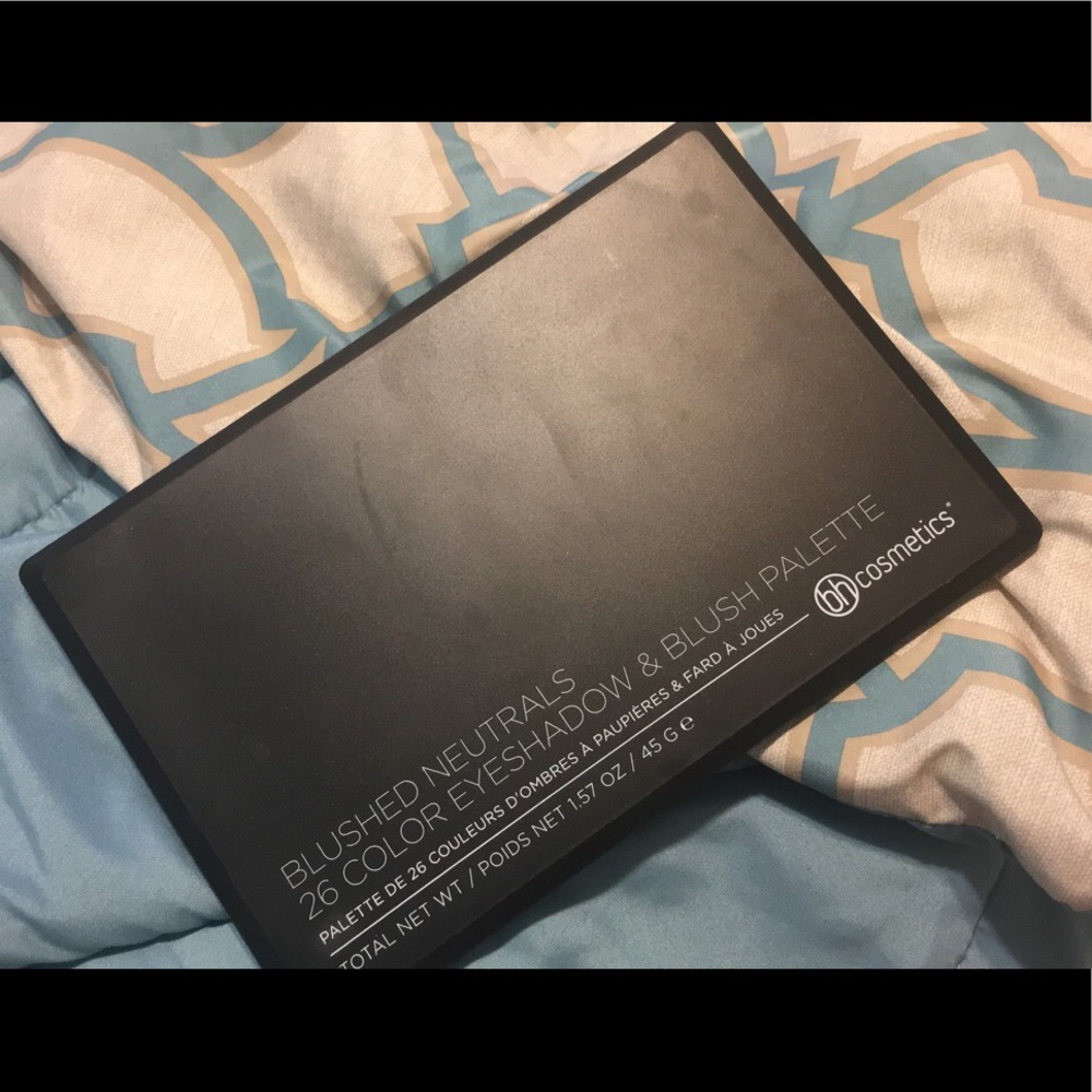 BH Cosmetics Blushed Neutrals Eyeshadow Palette